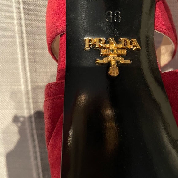 Prada Heels - Picture 5 of 6